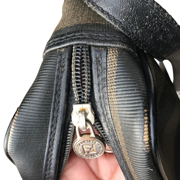 Vintage FENDI striped leather shoulder bag authentic 80s Zucca - Picture 5 of 13